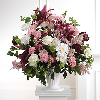 Urn Arrangement 4